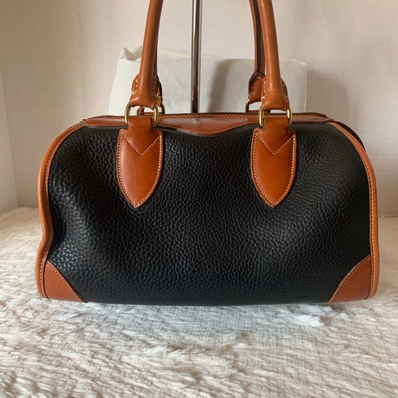 SOLD Vintage Dooney AWL Gladstone Satchel - Picture 7 of 16